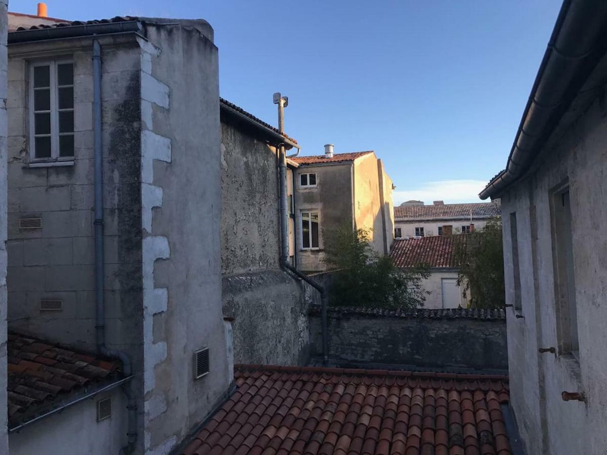 لا روشيل Appart Calme & Moderne Au Coeur De La Ville + Wifi المظهر الخارجي الصورة